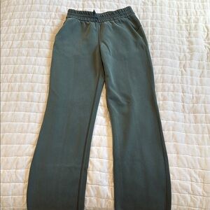 lululemon soft stream pant green size 4